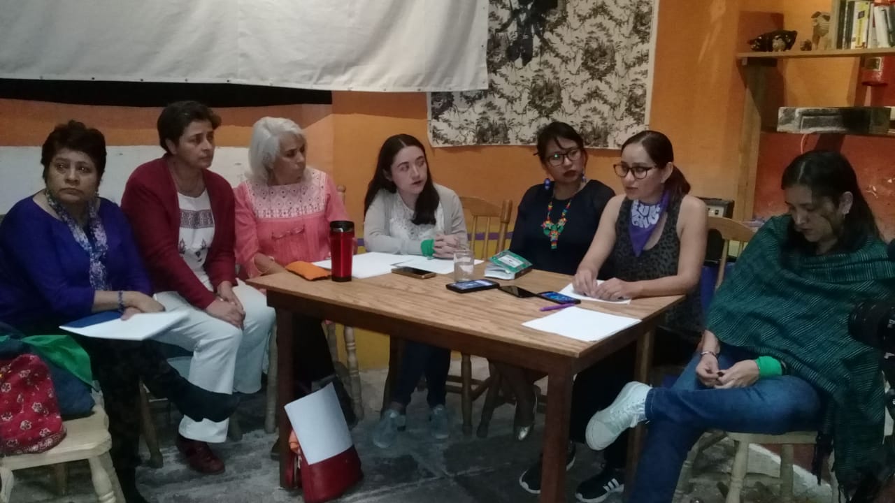 Se manifiestan contra la desacreditación
