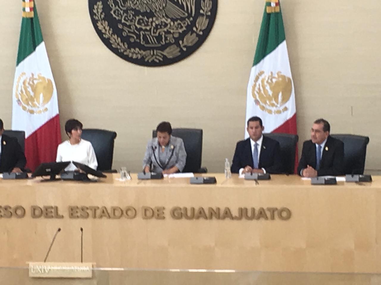 Llama Diego Sinhue al diálogo, respeto y acuerdos