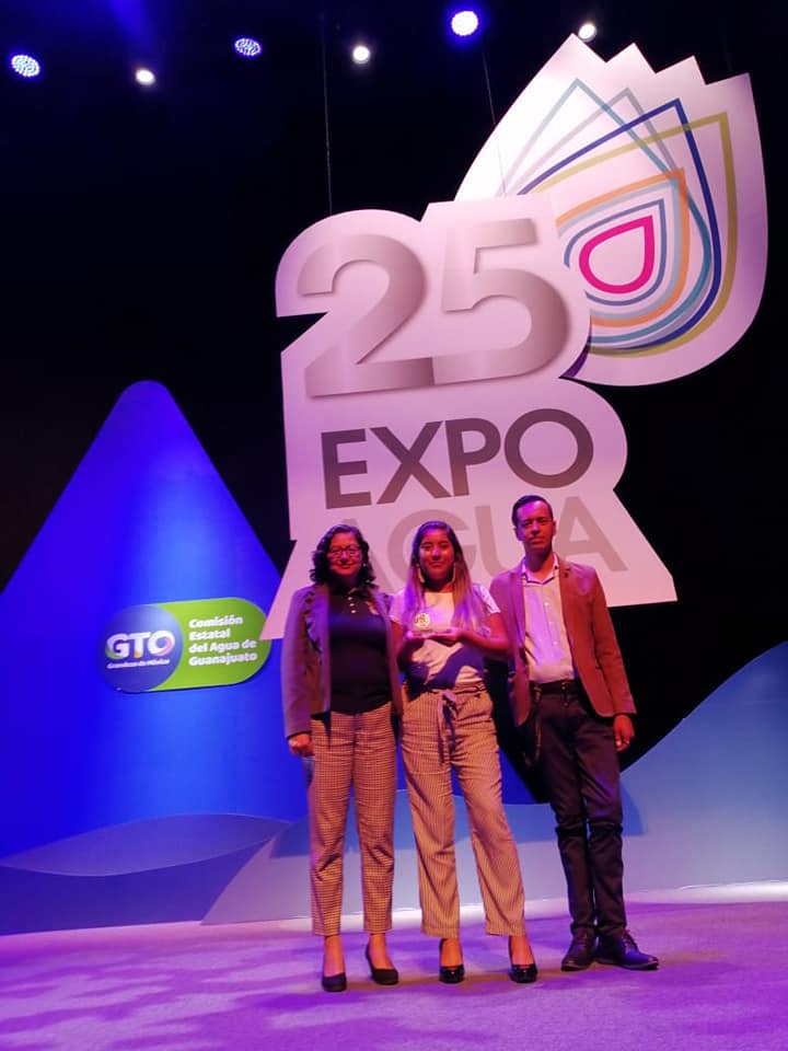 Obtiene alumna de la UG 1er en Expo Agua