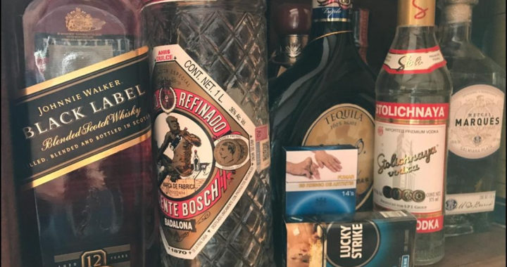 Bares tendrán un año más para regularizar licencia de alcoholes