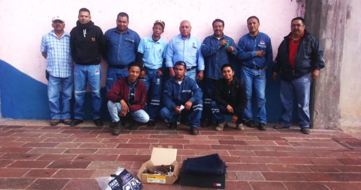 Entregan equipo de seguridad al área de Alumbrado Público