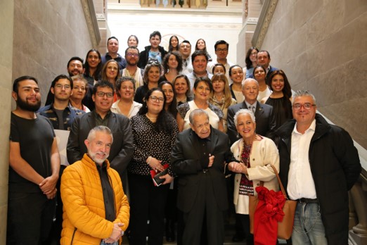 Entregan estímulos a creadores guanajuatenses
