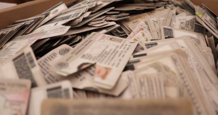 Dan de baja en el padrón electoral a más de 56 mil personas por defunción