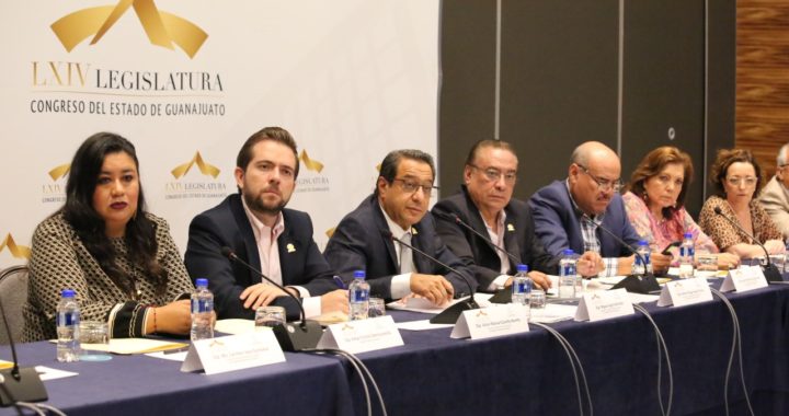 Inician trabajos para regular plataformas digitales de hospedaje