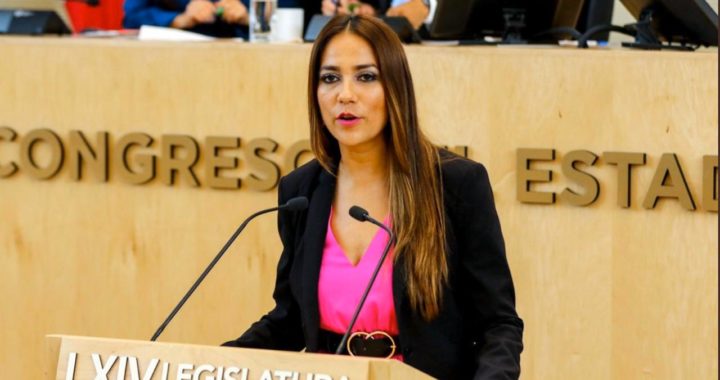 Buscan reformar la Constitución local en materia de paridad en todo.