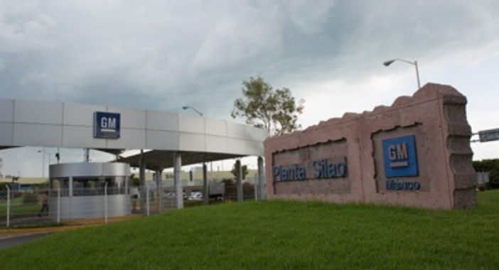 Se regularizan turnos en GM Silao