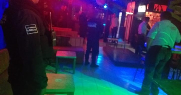 Reciben multas de cortesía 10 antros por exceder ruido