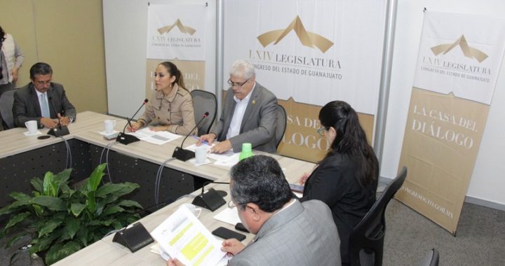 Desdeñan convocatoria para participar en ley de víctimas