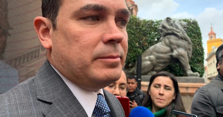 Casa municipal es prioridad, así como servicios públicos