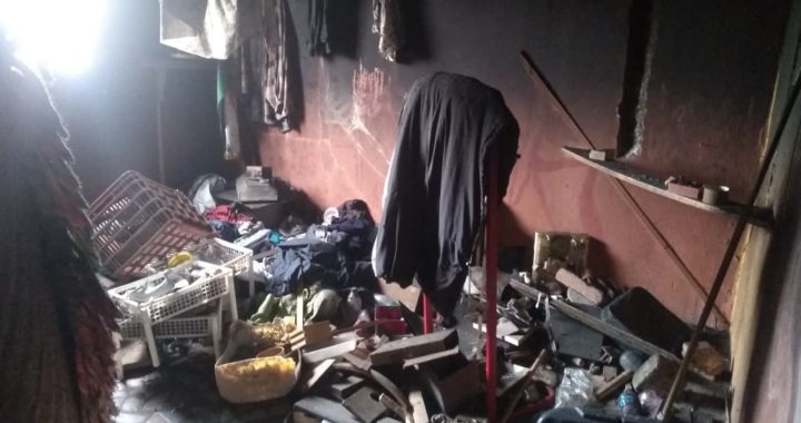 Se quema casa en el Maluco
