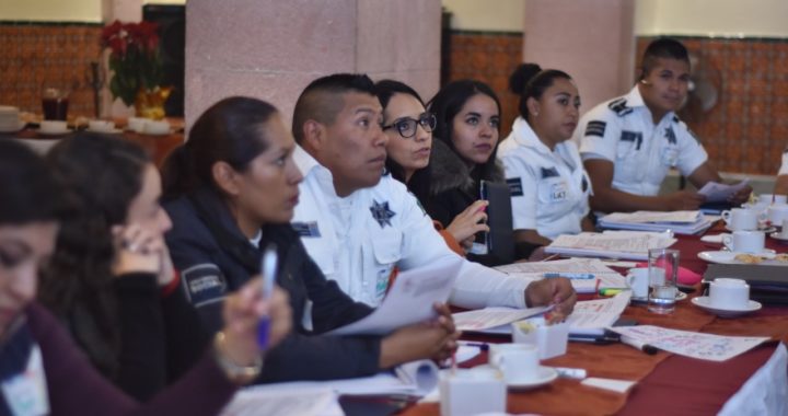 Capacita CIPCO a personal policíaco para atender violencia de género