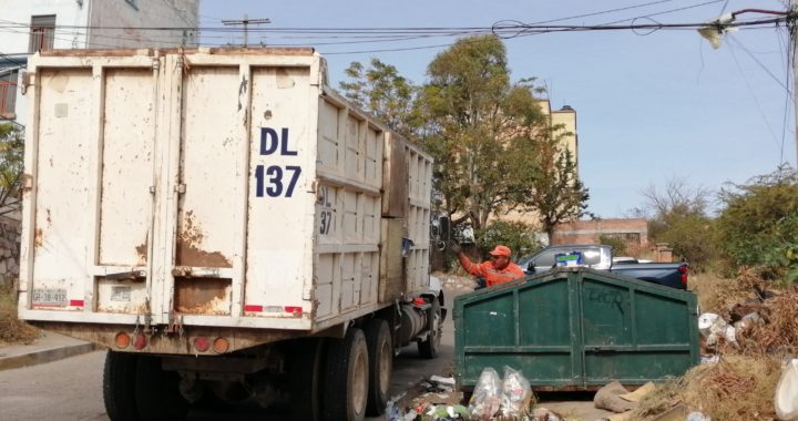 Asegura alcalde que no hay riesgo de colapso en el sistema de limpia