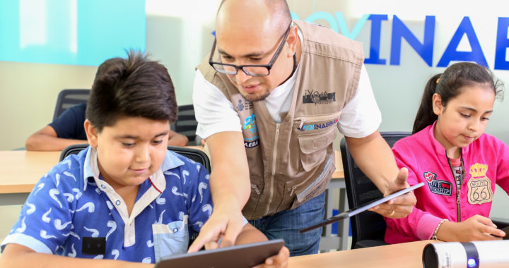 Atiende INAEBA analfabetismo y rezago educativo