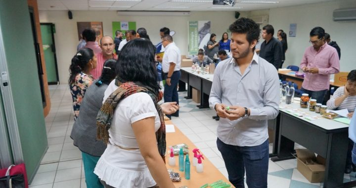 Gobierno del Estado, amplía su base de proveedores locales