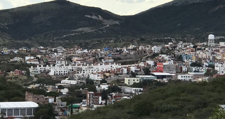 Hasta mediados de año habrá recursos para Obra Pública