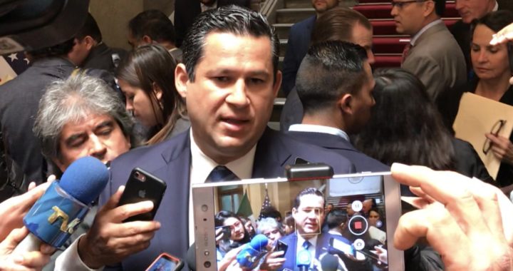 Anuncia gobernador la donación de su sueldo por la contingencia