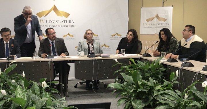 Fitch Ratings ya entregó, el tema de la deuda está en cancha del Congreso