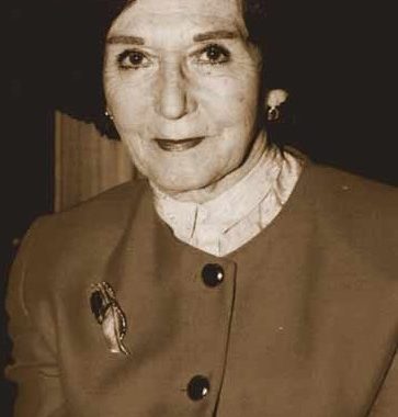 Fallece Aurora Jáuregui de Cervantes