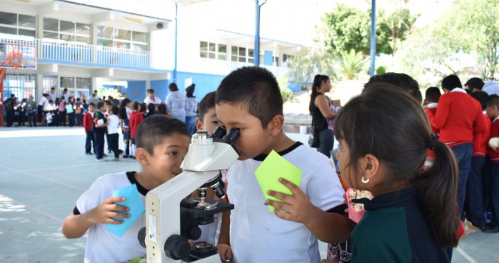 Difunde UG la ciencia