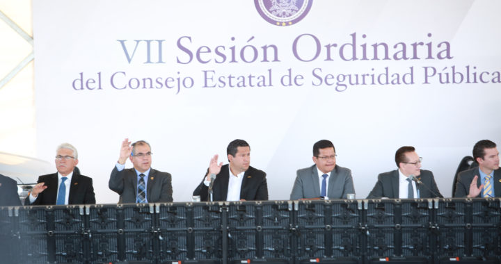 Insiste gobernador a los municipios homologar salarios de policías