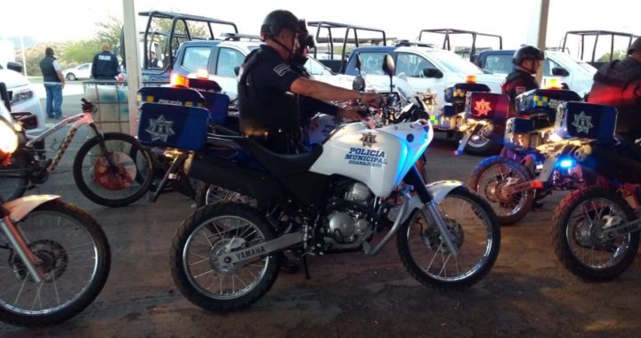 Equipan con motos y herramientas a la policía local