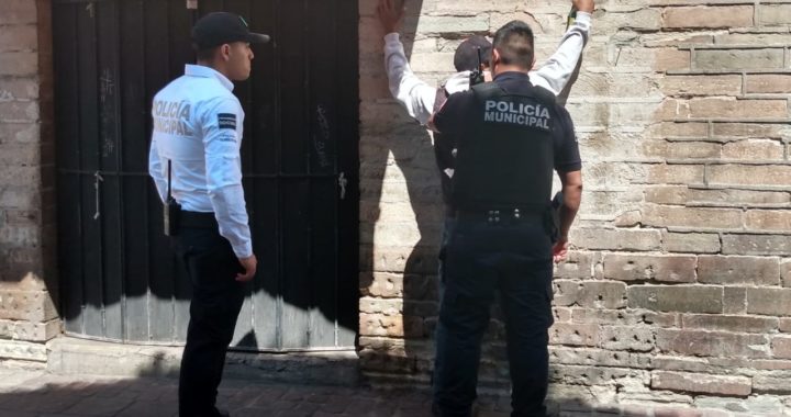 Detienen a presunto asaltante