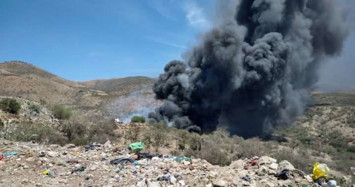 Se quema basurero municipal