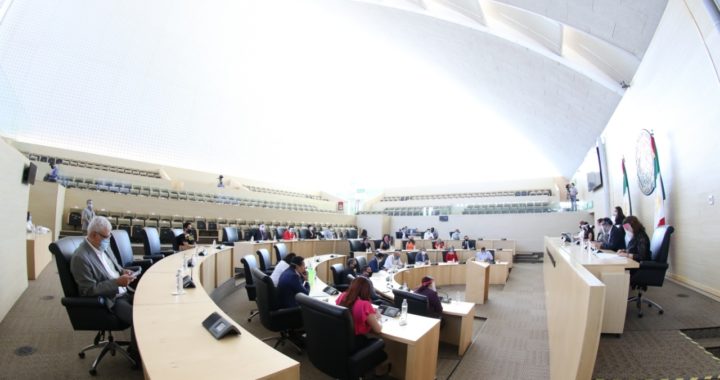 Morena VS PAN criticando y defendiendo las estrategias del Ejecutivo ante pandemia