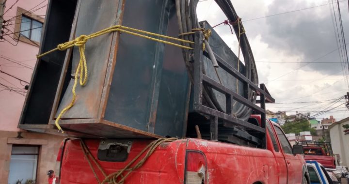 Detienen a siete hombres adentro de una mina
