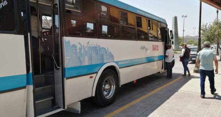 Verán por reducir pago de impuestos a transportistas