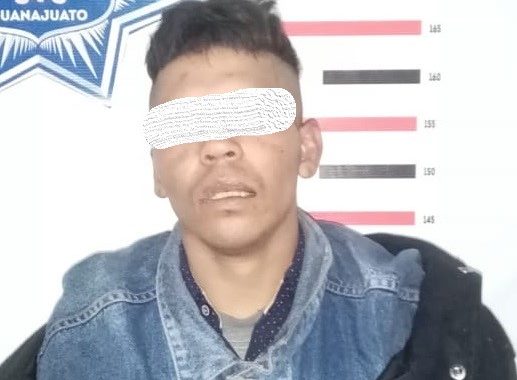 Detiene a ladrones de casa habitación
