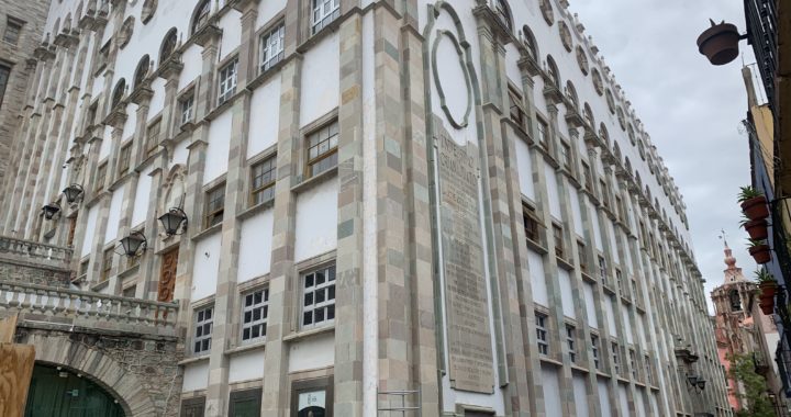 Feria del Libro de la UG contempla 120 actividades editoriales en modo virtual