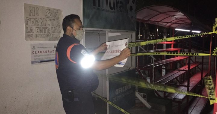 Desalojan cancha de fútbol por Coronavirus