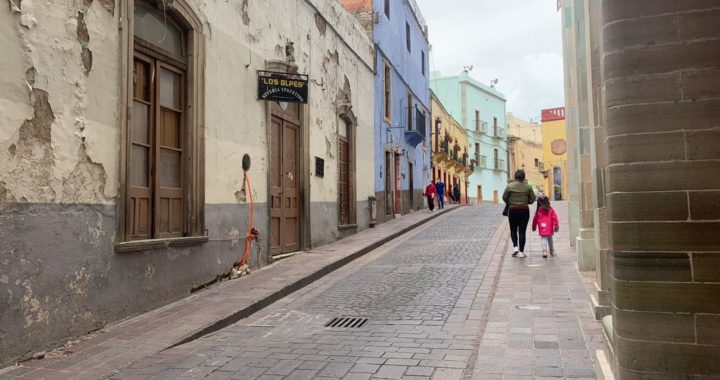 Falta de estudiantes en la capital dejará una pérdida de 48MDP mensuales