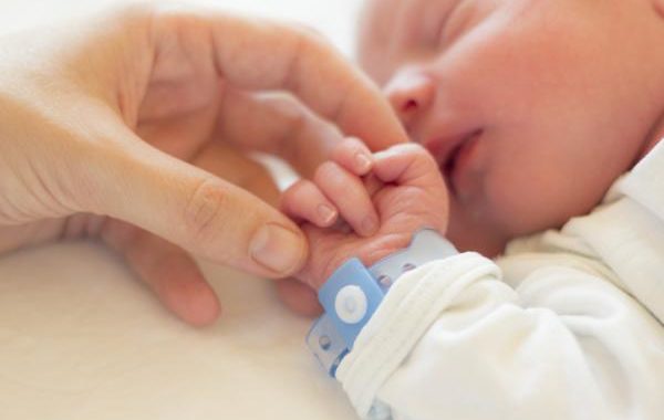 Al menos 30 mil niños de 100 mil nacidos al año, no tienen vacuna BCG: Salud