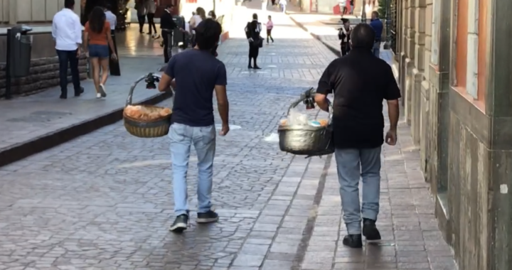 Sin estudiantes, sin empleados de gobierno y sin turismo, El comercio lucha por subsistir