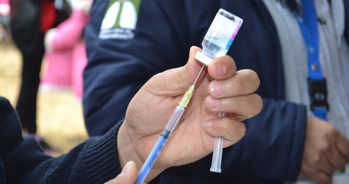 Arranca la campaña de vacunación contra la influenza con 600 mil dosis