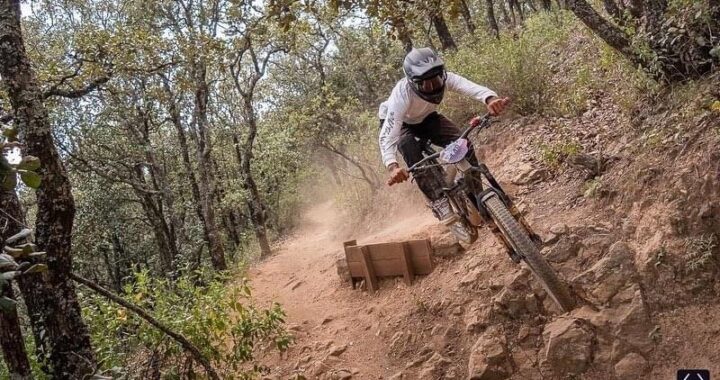 Advierten de robos  a ciclistas en caminos de terracería (Video)