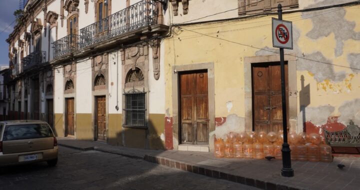 Paradas de autobuses del centro quedan reinstaladas