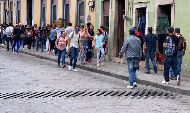 Presentan exhorto para que Guanajuato cambie a semáforo rojo
