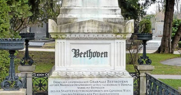 Un relámpago seguido por un trueno anteceden la muerte de Beethoven*