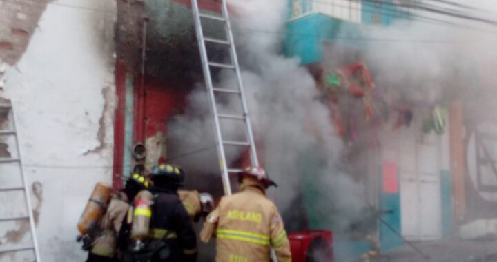 Niño provoca incendio en bodega de dureria
