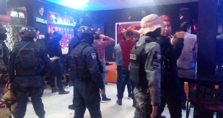Clausuran bares irregulares en zona sur