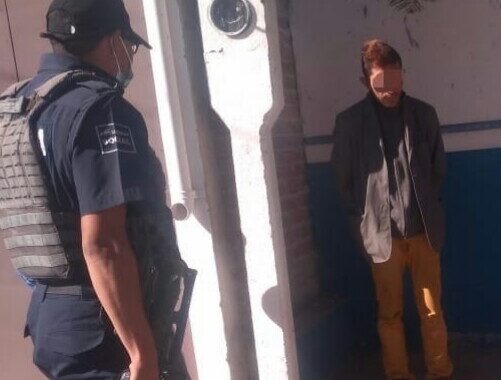 Detienen a ladrón de celular