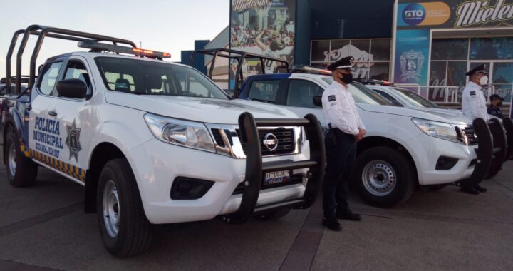 Estrenan policías equipamiento
