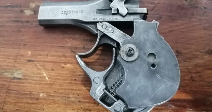 Detienen a jovencitos con armas y drogas