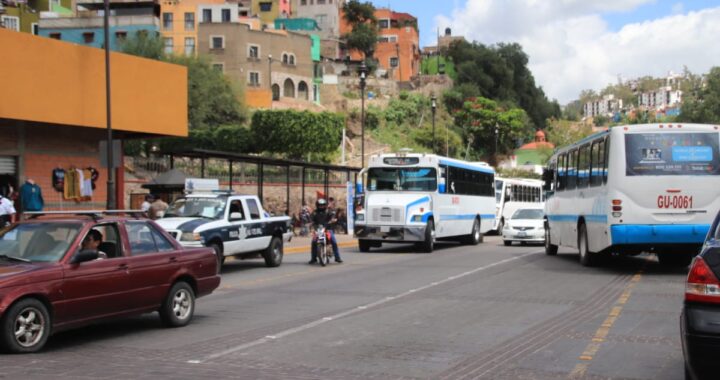 Tránsito vigilará si las rutas del transporte público requieren ampliarse por el regreso a clases