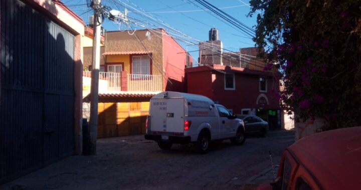 Matan a mujer y lesionan a menor