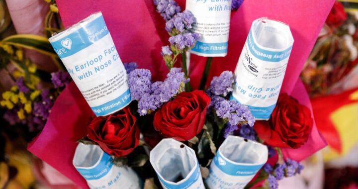 Demuestre su amor protegiéndose y protegiendo a quien quiere contra el COVID, recomienda Salud