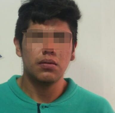 Golpea a su mamá y causa destrozos en casa